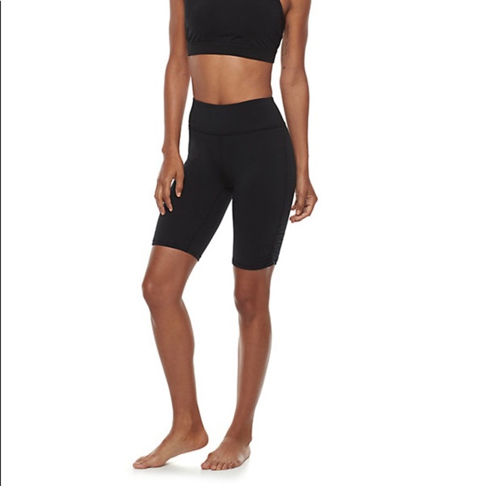 Women's Gaiam Om Yoga Shorts- XS